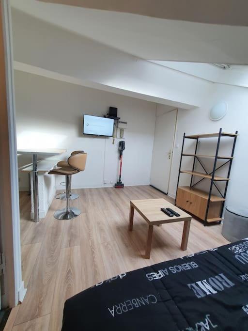 Le Studio Du Moulin Apartman Charleville-Mézières Kültér fotó